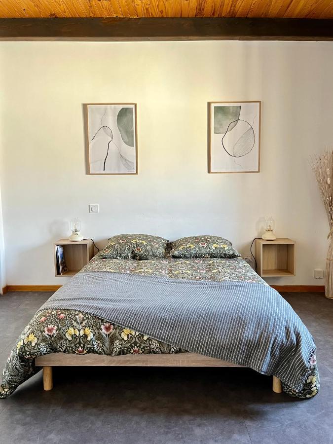 Studio De Charme Au Coeur De Valreas Room photo